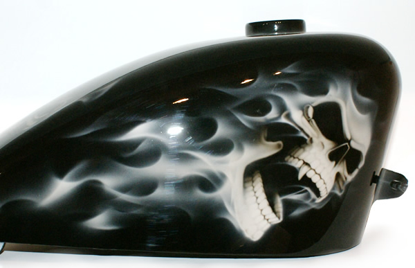 HARLEY DAVIDSONブレイクアウトFXSB　リアルフレイムス®　　　