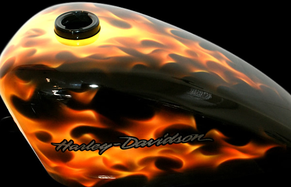 HARLEY DAVIDSONブレイクアウトFXSB　リアルフレイムス®　　　