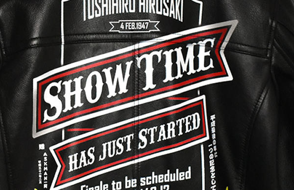 革ジャン　バックペイント　