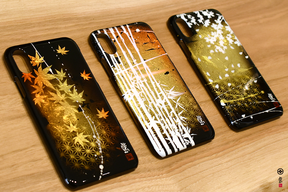純金箔を贅沢に使用した高級スマートフォンケース 施工例3
